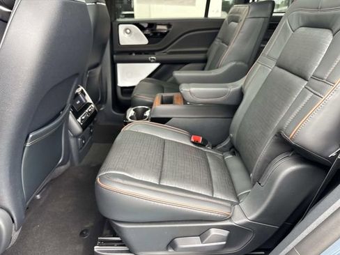 New 2026 Lincoln Aviator Black Label AWD/4WD image 16