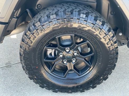 Used 2025 Jeep Wrangler Unlimited Sport S 4xe AWD/4WD image 11