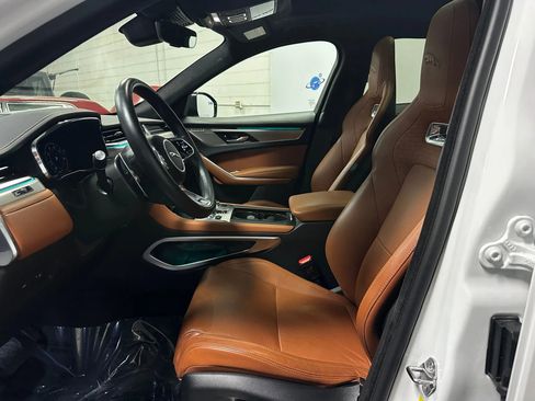 Used 2025 Jaguar F-PACE R-Dynamic S image 10