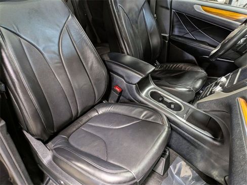 Used 2019 Lincoln MKC Reserve w/ MKC Climate Package image 29