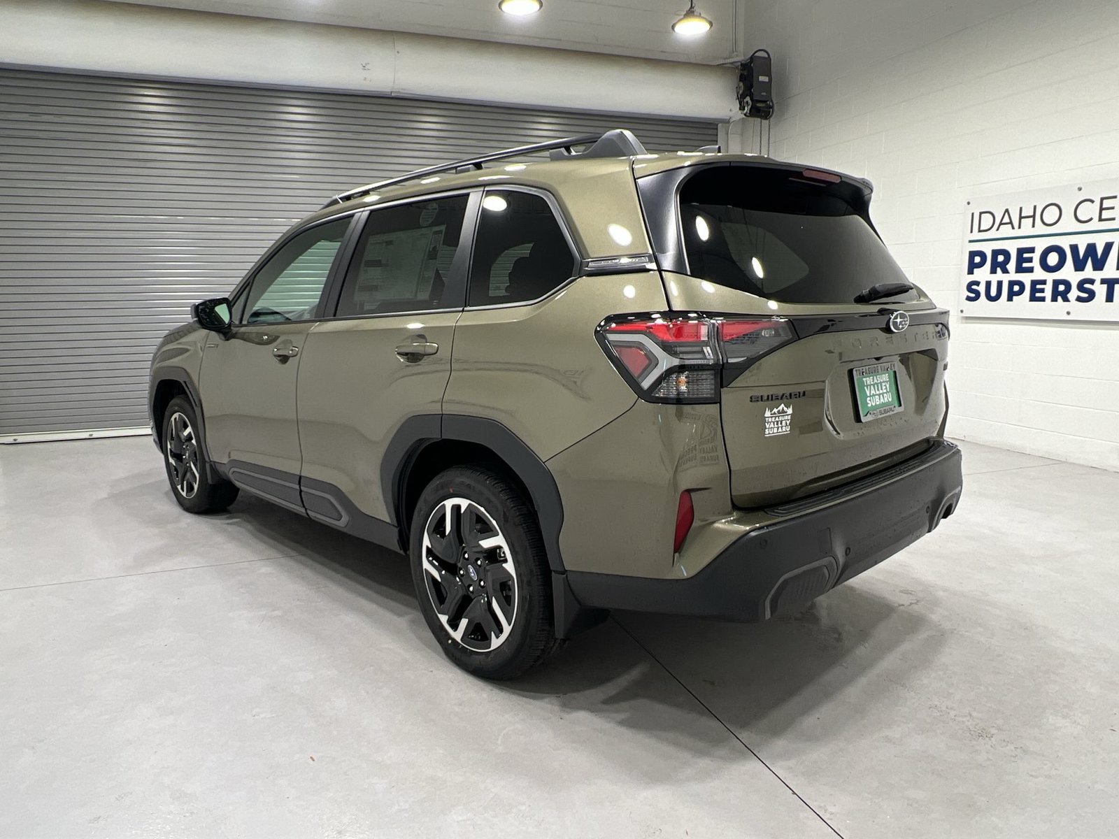 New 2026 Subaru Forester Touring AWD/4WD image 6