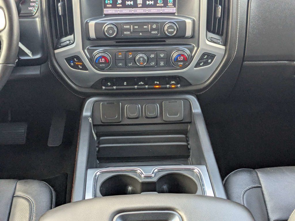 Used 2018 GMC Sierra 1500 SLT AWD/4WD image 23