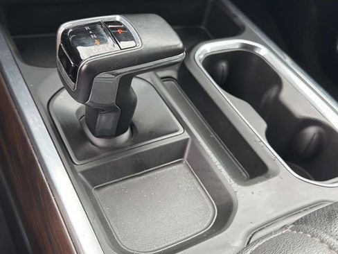 Used 2024 GMC Sierra 1500 SLT w/ SLT Premium Package image 31