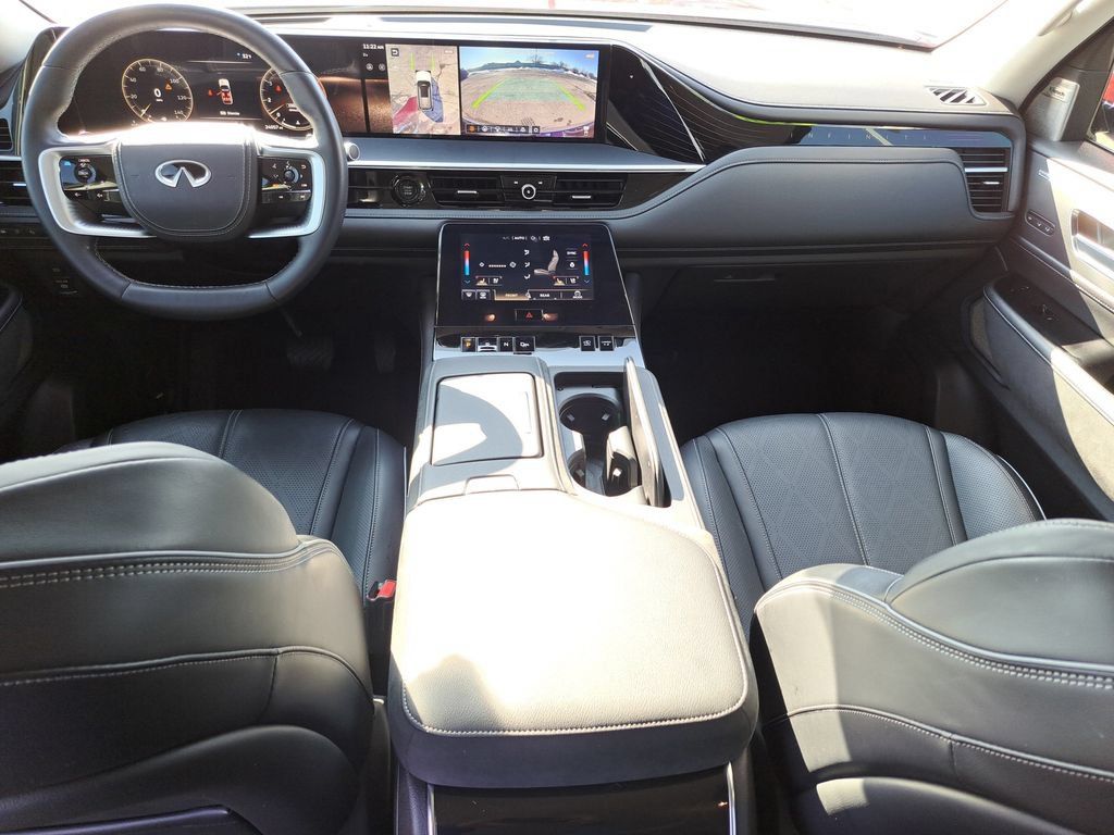 Used 2025 INFINITI QX80 Sensory AWD/4WD image 27