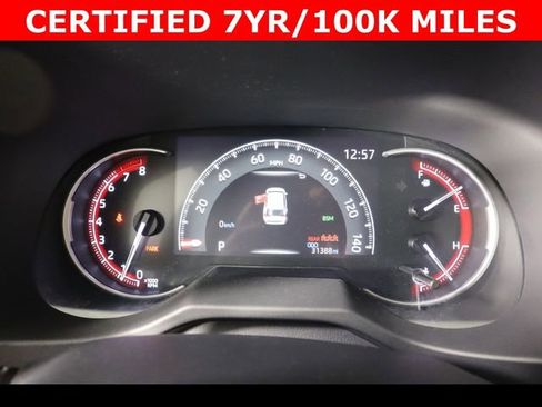 Used 2023 Toyota RAV4 XLE Premium image 27