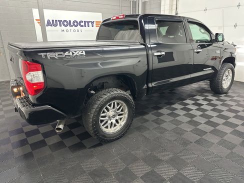 Used 2018 Toyota Tundra Limited w/ Limited Premium Package image 10