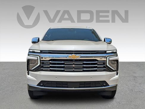 New 2025 Chevrolet Suburban Premier w/ Sun And Tow Package image 23