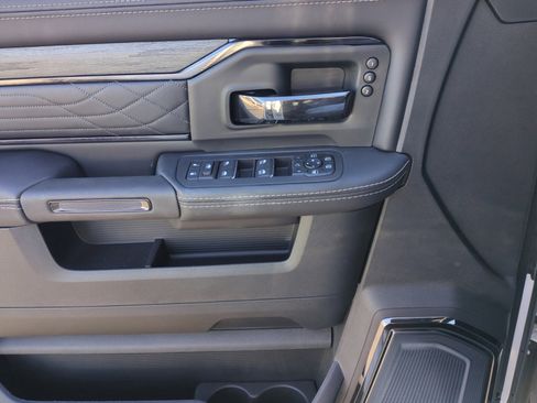 New 2025 RAM 3500 Limited image 13