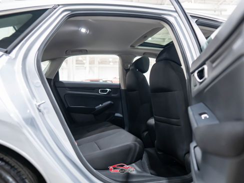 Used 2023 Honda Civic EX image 19