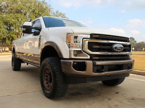 Used 2020 Ford F250 King Ranch w/ King Ranch Ultimate Package image 5