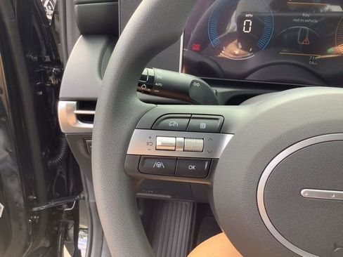 Used 2026 Hyundai Santa Cruz SEL image 23