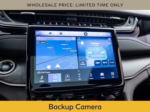 Used 2023 Jeep Grand Cherokee 4WD 4xe image 23