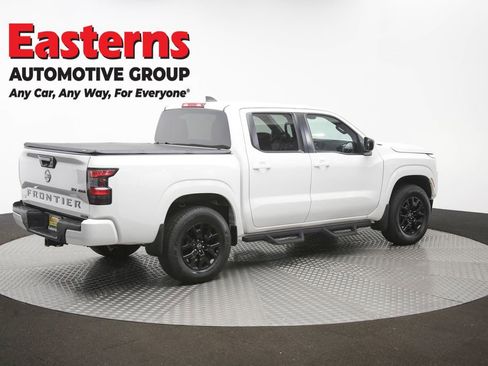 Used 2023 Nissan Frontier SV w/ Midnight Edition Package AWD/4WD image 38
