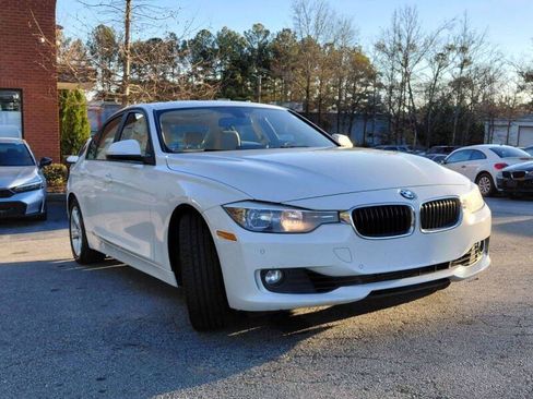 Used 2012 BMW 328i Sedan RWD image 3
