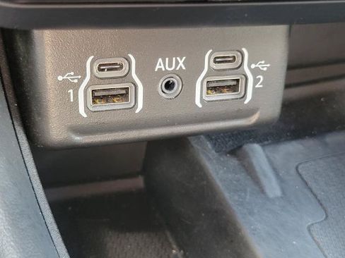 Used 2023 Dodge Durango R/T AWD/4WD image 21