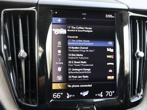 Used 2021 Volvo XC60 T6 Inscription w/ Advanced Package image 31