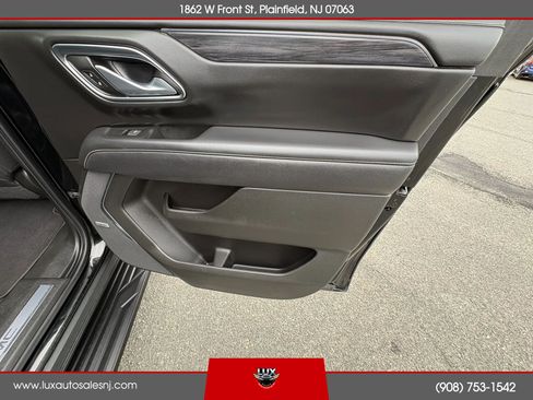 Used 2022 GMC Yukon XL SLT w/ SLT Luxury Package AWD/4WD image 59