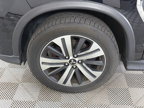Used 2020 Mitsubishi Outlander Sport SE AWD/4WD image 8