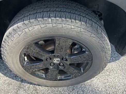 Used 2022 Honda Pilot TrailSport image 5