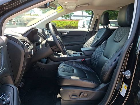 Certified 2024 Ford Edge Titanium AWD/4WD image 15