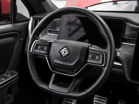 Used 2023 Rivian R1S Adventure AWD/4WD image 17