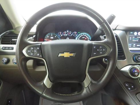 Used 2020 Chevrolet Tahoe Premier AWD/4WD image 13