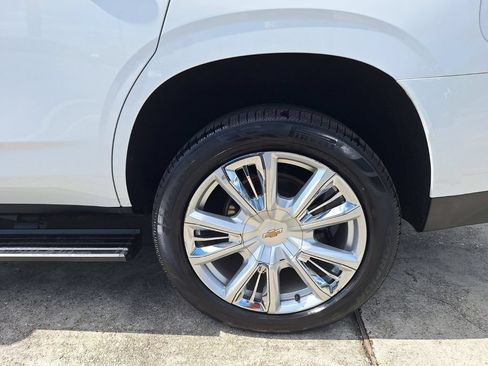 Used 2021 Chevrolet Tahoe High Country RWD image 28