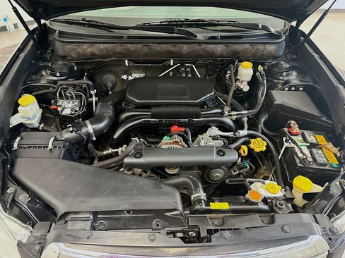 Used 2012 Subaru Outback 2.5i w/ Alloy Wheel Pkg image 32