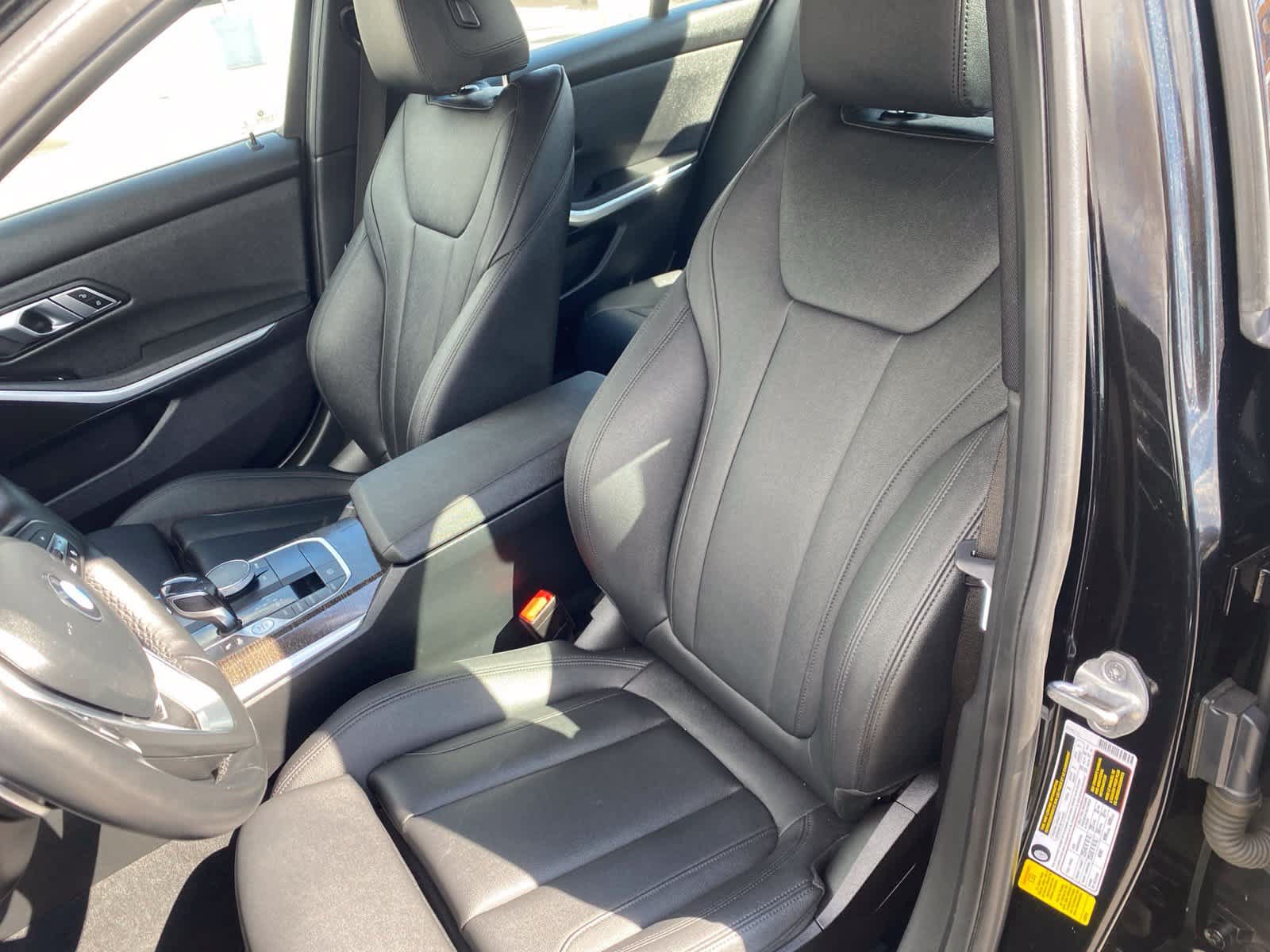 Used 2020 BMW 330i Sedan w/ Premium Package RWD image 10