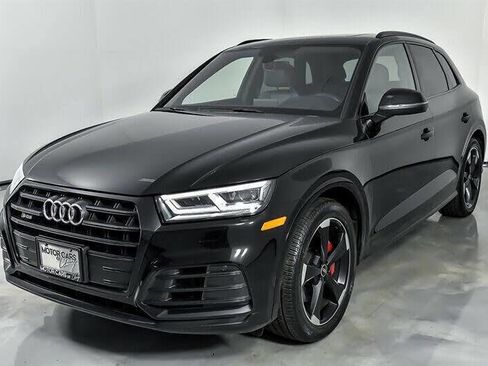 Used 2020 Audi SQ5 Premium Plus w/ Premium Plus Package image 21