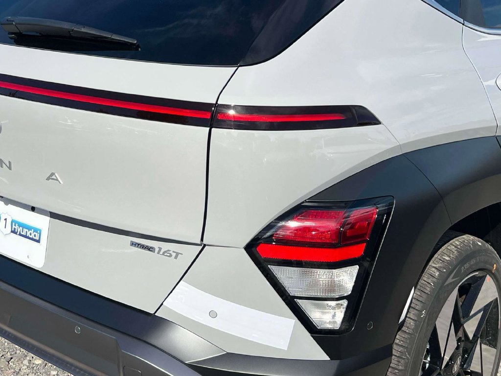 New 2027 Hyundai Kona Limited AWD/4WD image 7