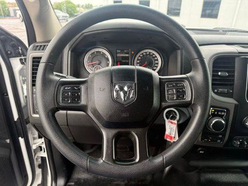 Used 2021 RAM 1500 Tradesman w/ Chrome Appearance Group AWD/4WD image 7