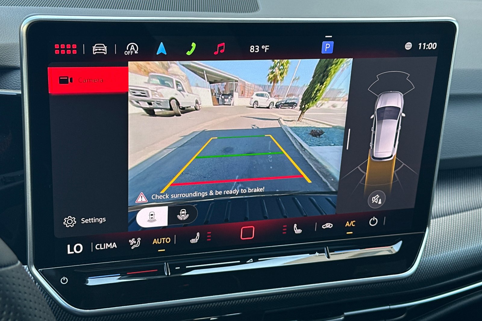 New 2026 Volkswagen GTI SE FWD image 18