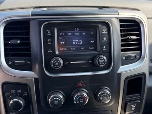 Used 2013 RAM 1500 Big Horn image 19