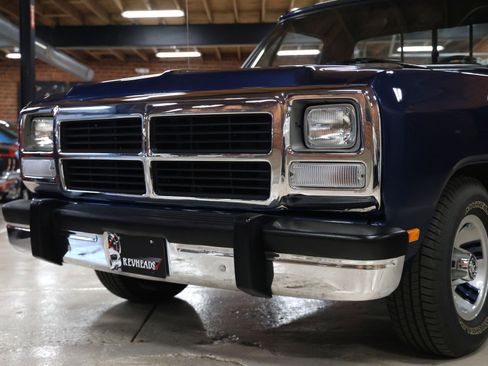 Used 1992 Dodge D/W Truck 150 image 10