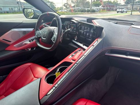 Used 2023 Chevrolet Corvette Stingray Preferred Conv w/ Z51 Performance Package RWD image 36