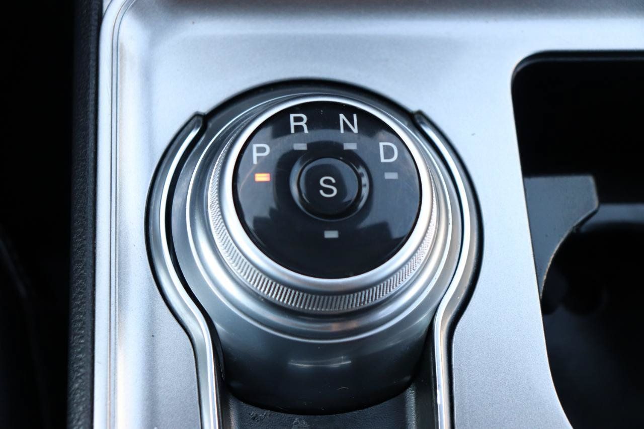 Used 2024 Ford Edge SEL AWD/4WD image 37