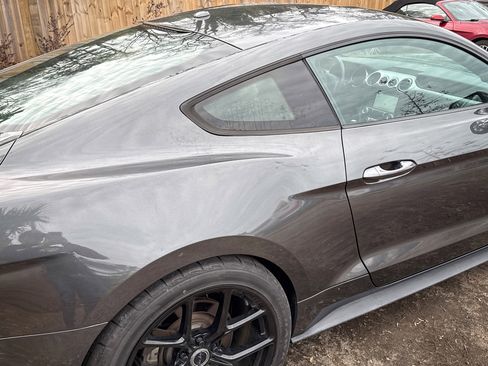 Used 2017 Ford Mustang GT Premium w/ GT Performance Package image 15