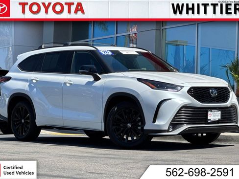 Certified 2026 Toyota Highlander XSE AWD/4WD image 1
