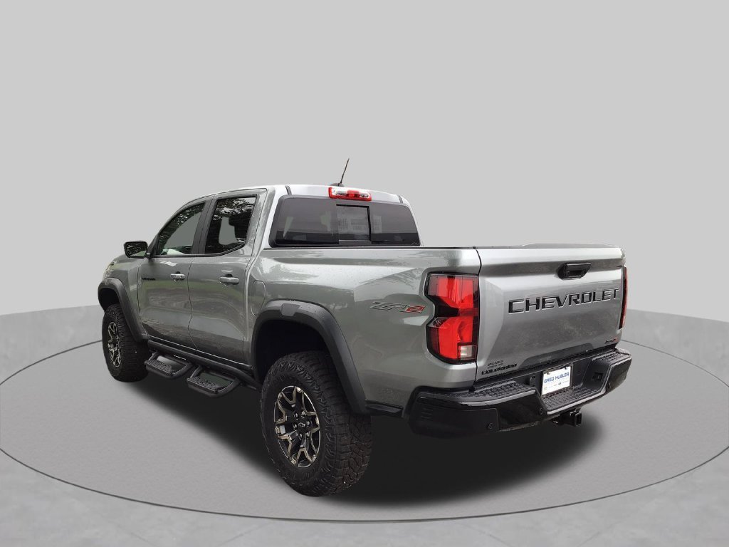 New 2026 Chevrolet Colorado ZR2 w/ Technology Package AWD/4WD image 11