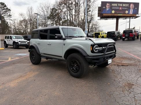 Used 2021 Ford Bronco First Edition image 7