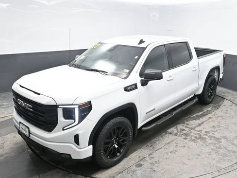 Used 2023 GMC Sierra 1500 Elevation AWD/4WD image 26