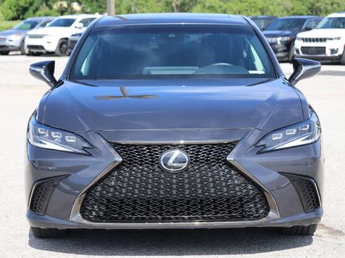 Used 2023 Lexus ES 250 w/ Premium Package AWD/4WD image 5