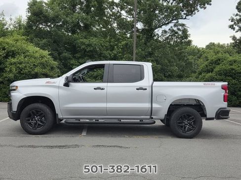 Used 2019 Chevrolet Silverado 1500 LT Trail Boss AWD/4WD image 2
