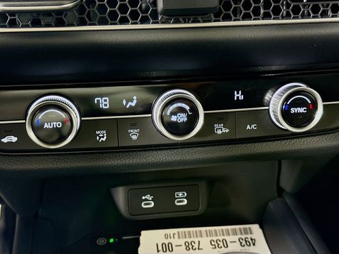 New 2026 Honda HR-V EX-L image 17