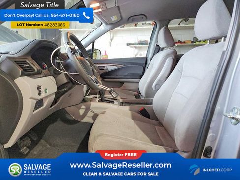 Used 2019 Honda Pilot LX image 9