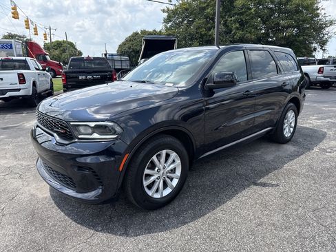 Used 2025 Dodge Durango GT RWD image 4