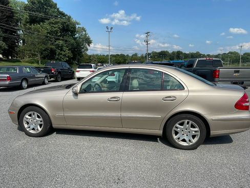 Used 2003 Mercedes-Benz E 320 Sedan image 6