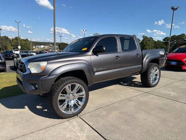Used 2015 Toyota Tacoma PreRunner w/ SR5 Package RWD image 1