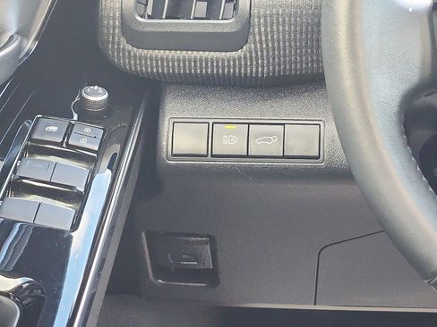 Used 2023 Toyota bZ4X Limited w/ Weather Package image 13